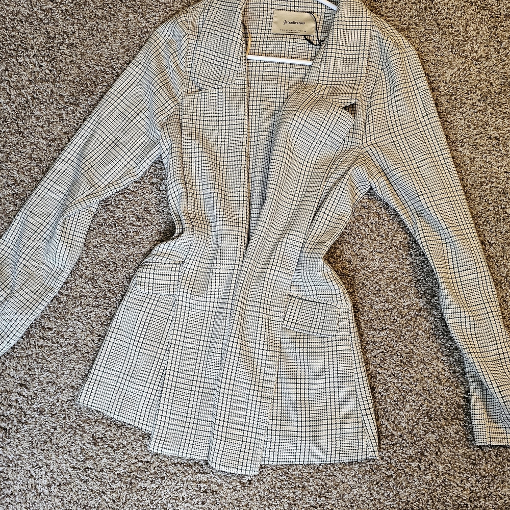 Stradivarius Black and White Plaid Blazer